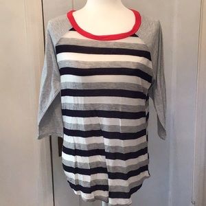 Maurices 3/4 Sleeve Tee